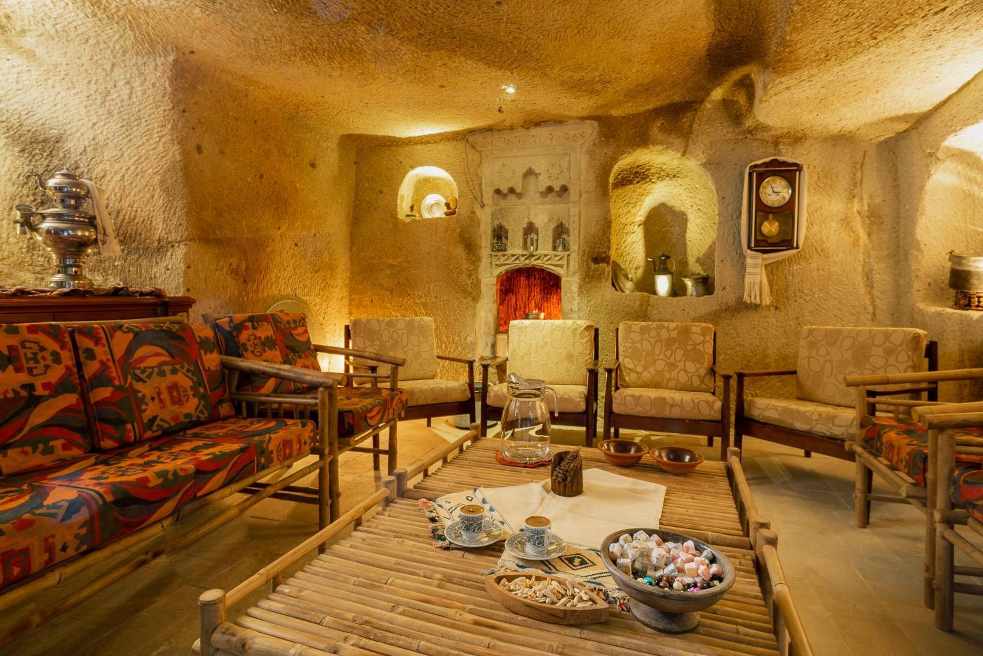 Отель Cappadocia Inans Cave & Swimming Pool Hot Невшехир Экстерьер фото