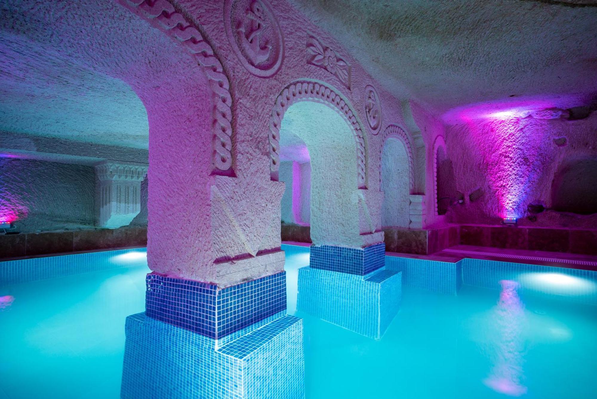 Отель Cappadocia Inans Cave & Swimming Pool Hot Невшехир Экстерьер фото