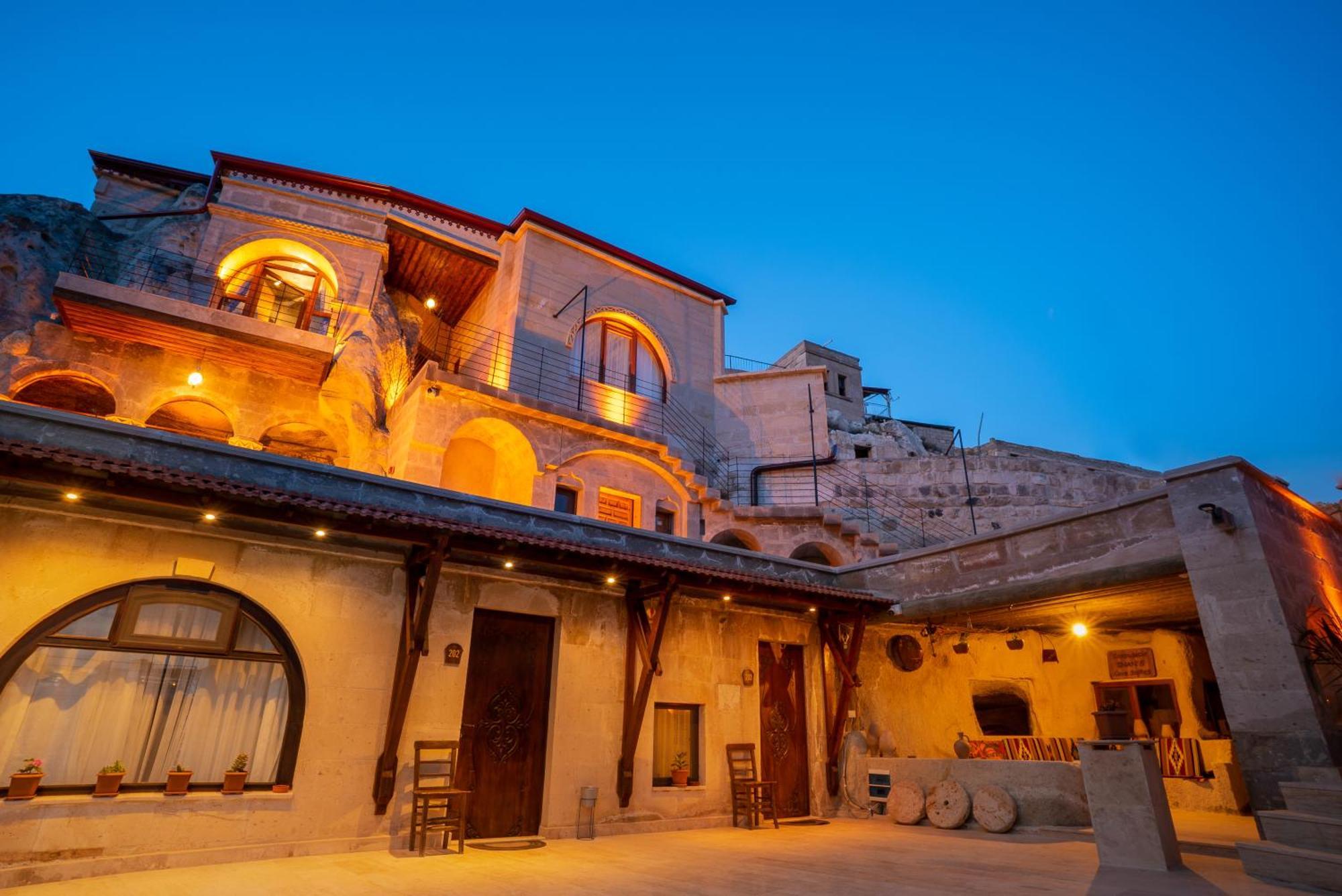 Отель Cappadocia Inans Cave & Swimming Pool Hot Невшехир Экстерьер фото
