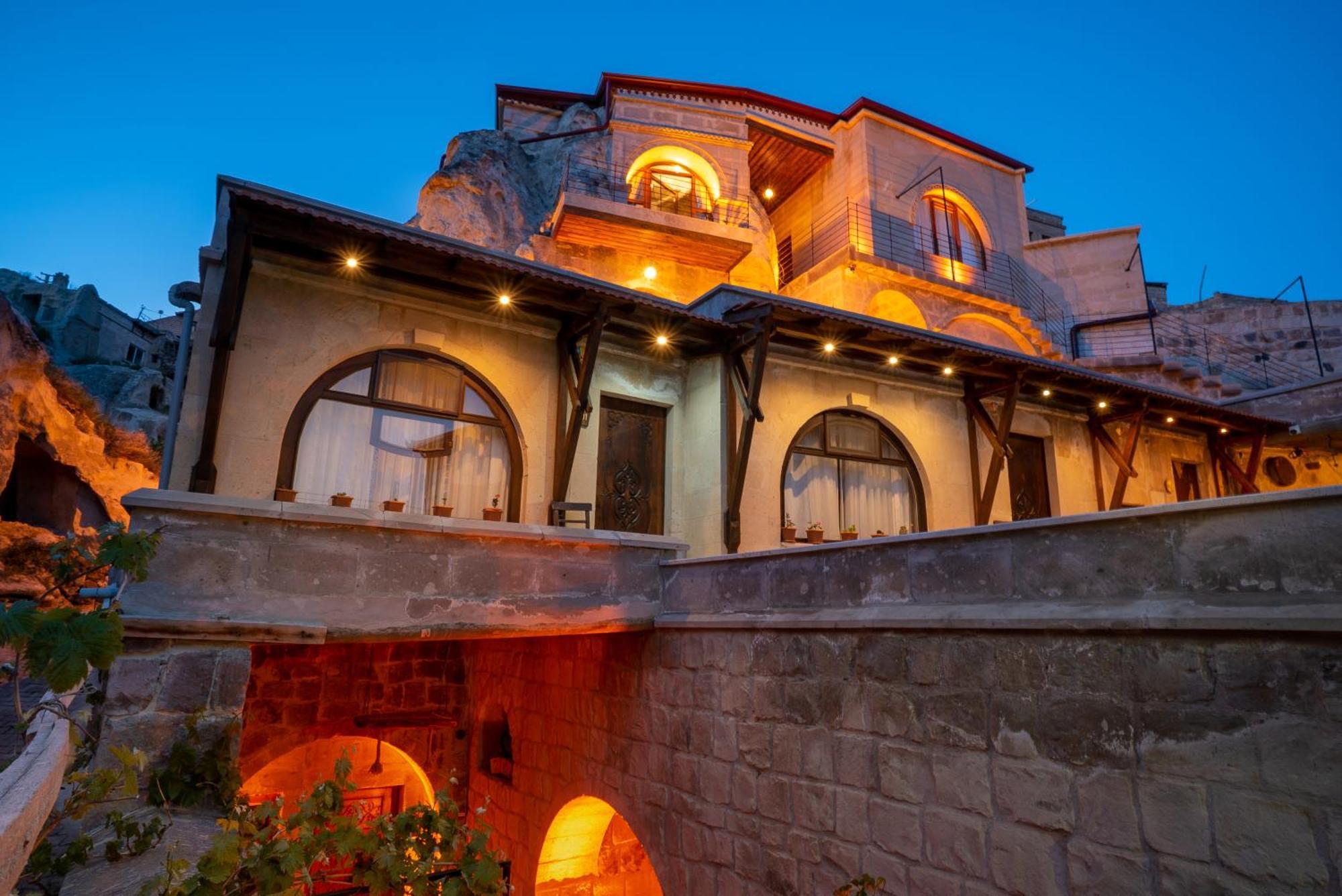 Отель Cappadocia Inans Cave & Swimming Pool Hot Невшехир Экстерьер фото