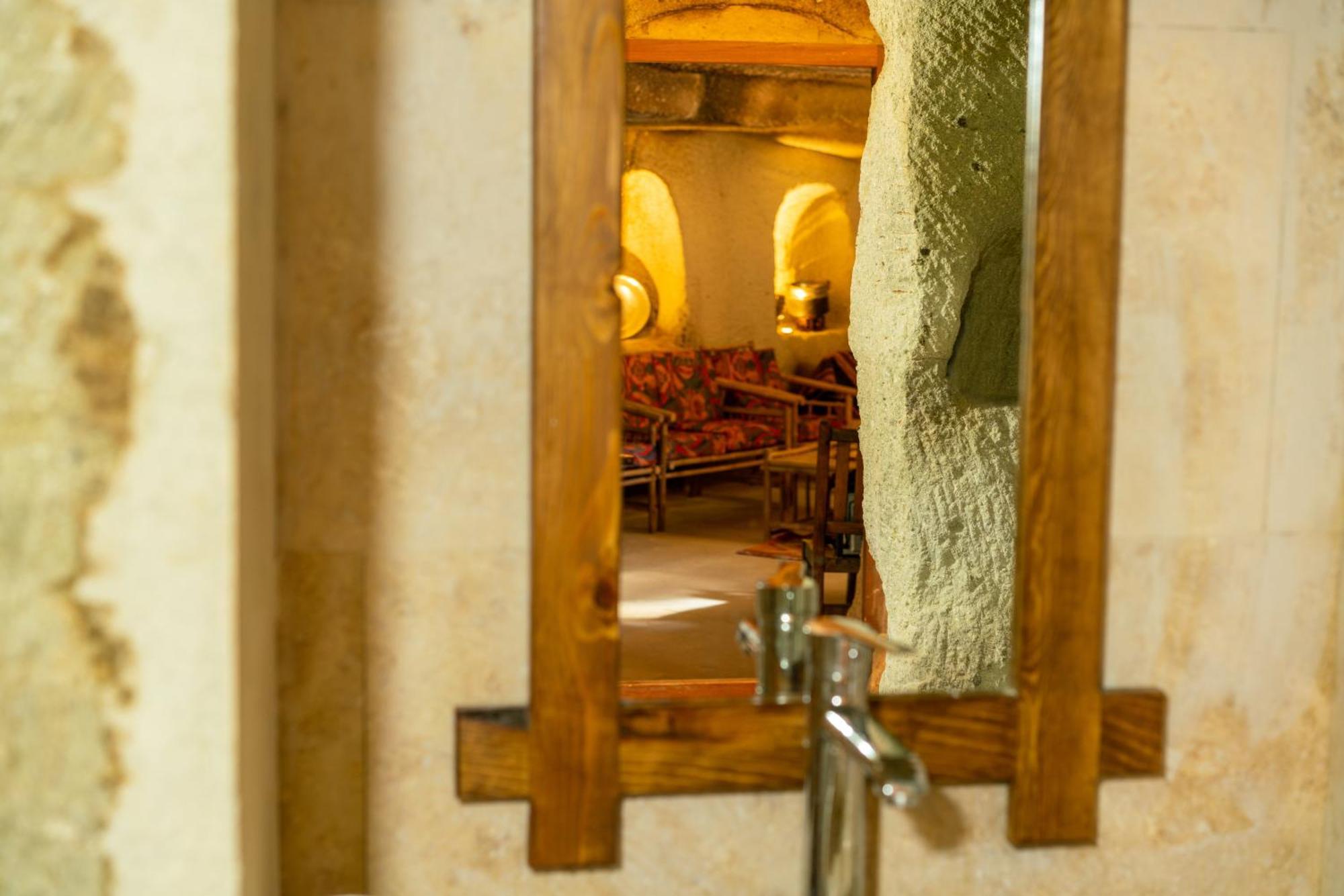 Отель Cappadocia Inans Cave & Swimming Pool Hot Невшехир Экстерьер фото