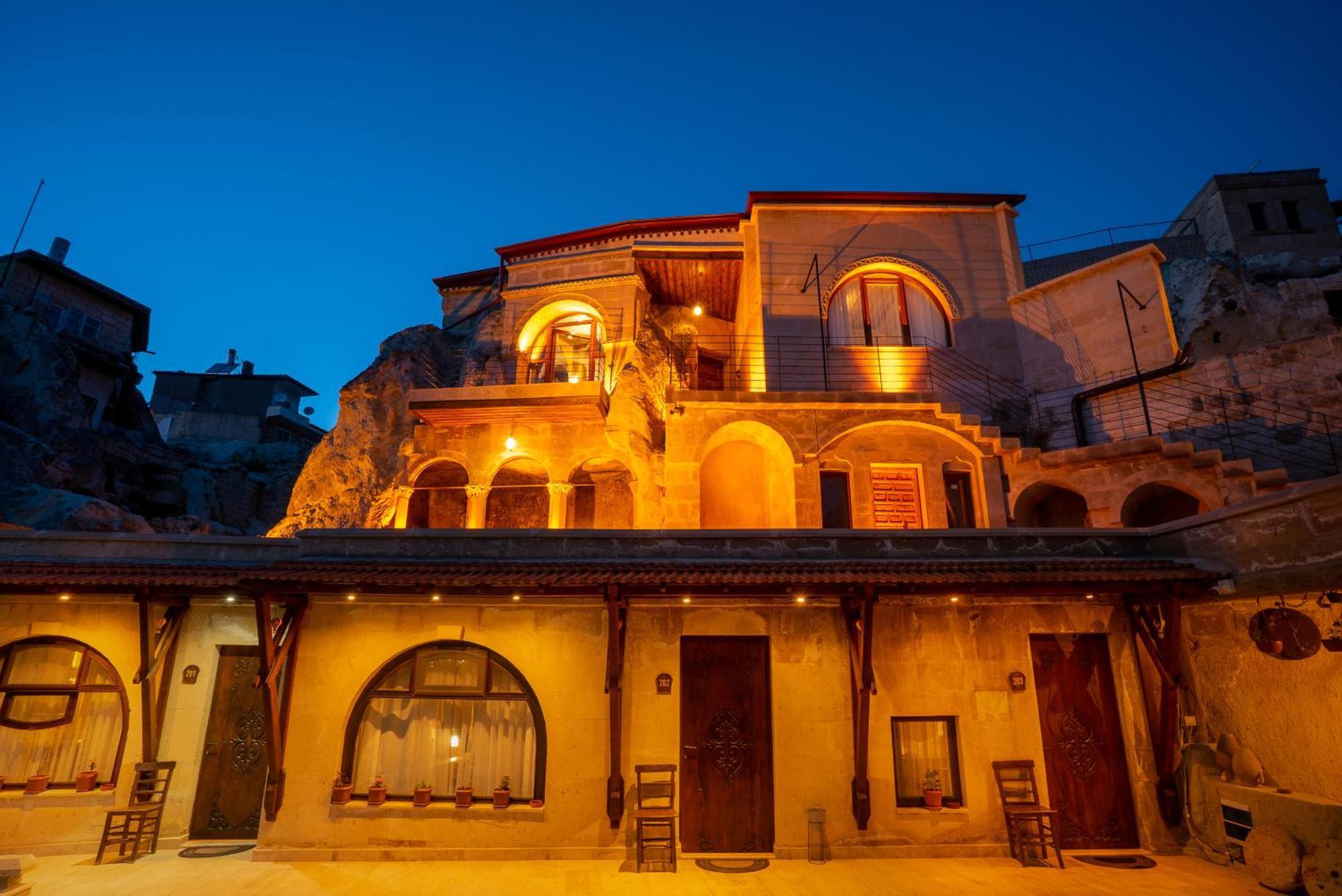 Отель Cappadocia Inans Cave & Swimming Pool Hot Невшехир Экстерьер фото