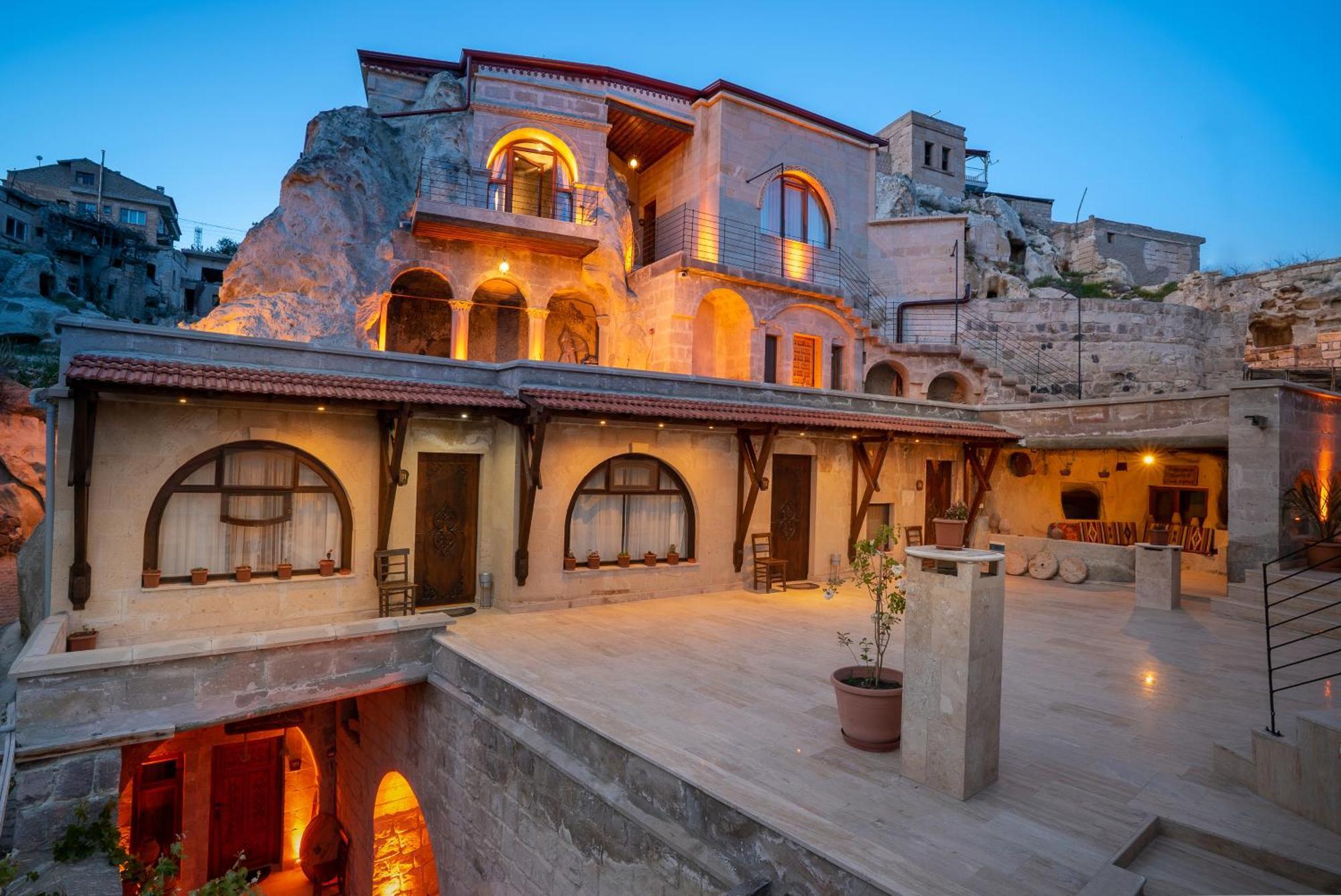 Отель Cappadocia Inans Cave & Swimming Pool Hot Невшехир Экстерьер фото