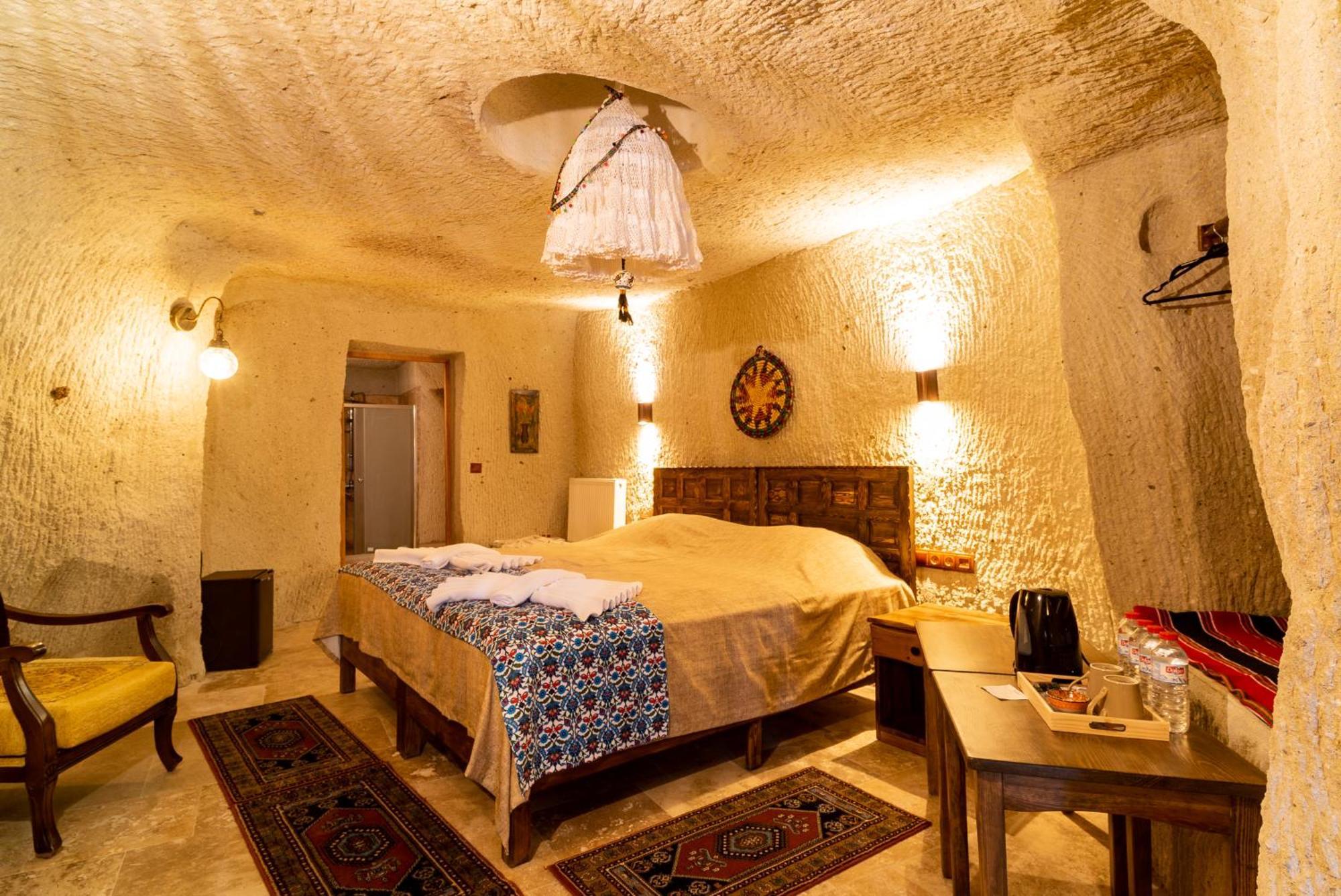 Отель Cappadocia Inans Cave & Swimming Pool Hot Невшехир Экстерьер фото