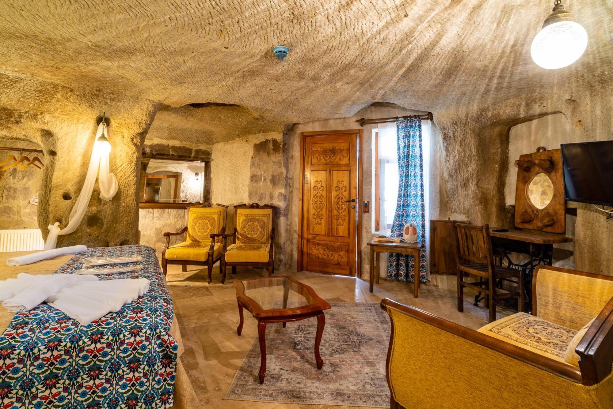Отель Cappadocia Inans Cave & Swimming Pool Hot Невшехир Экстерьер фото